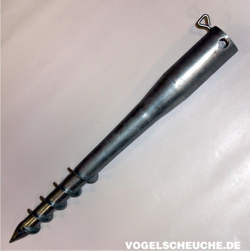 Freigestellte Studioaufnahme des kompletten Bohrankers